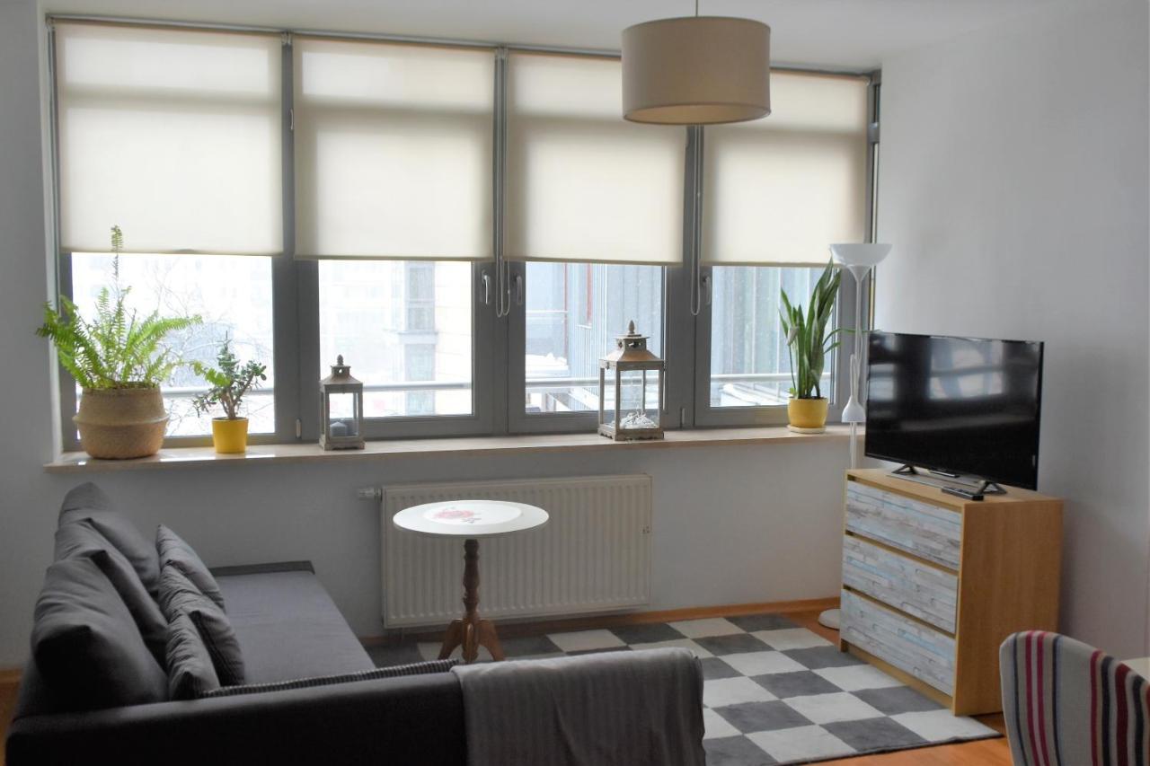 Apartament Ken49 Apartment วอร์ซอ ภายนอก รูปภาพ